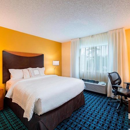 Fairfield Inn And Suites St Petersburg Clearwater Pinellas Park Bagian luar foto