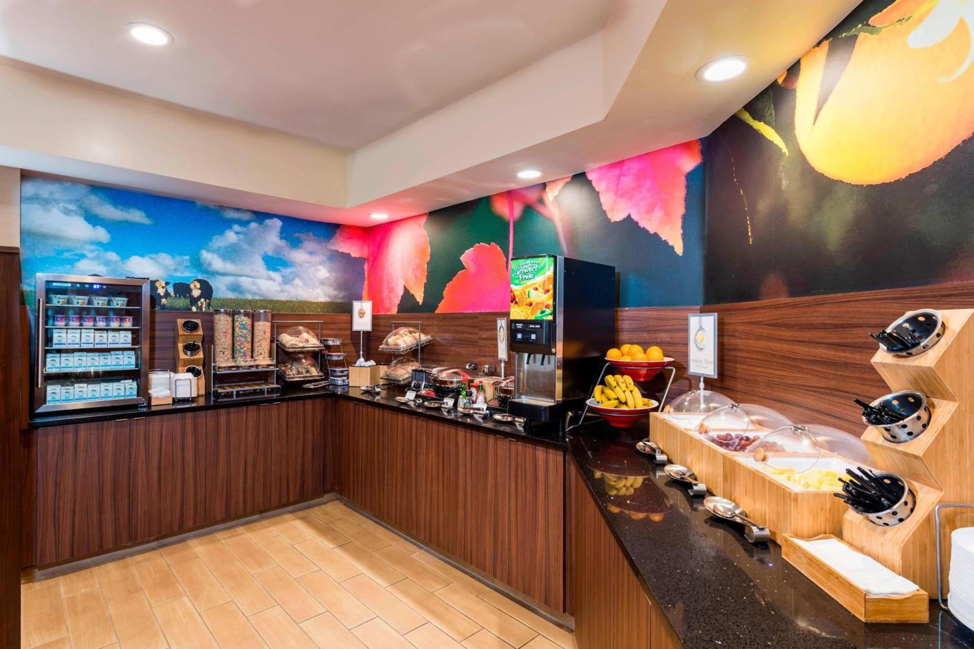 Fairfield Inn And Suites St Petersburg Clearwater Pinellas Park Bagian luar foto