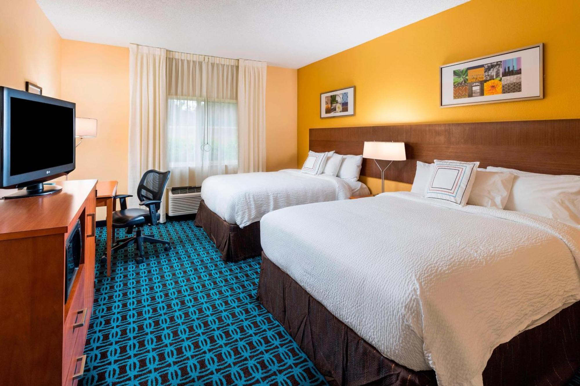 Fairfield Inn And Suites St Petersburg Clearwater Pinellas Park Bagian luar foto